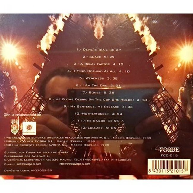 The sun behind the shadows