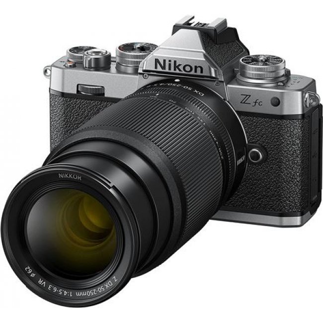 Cámara EVIL Nikon Z fc + 16-50 mm + 50-250 mm 