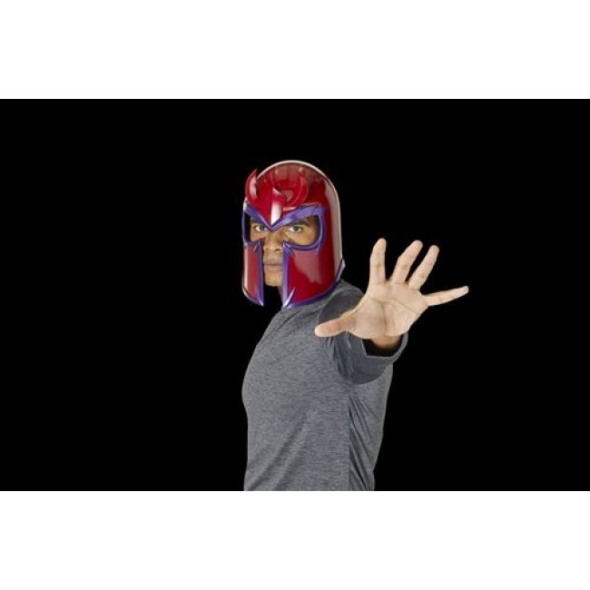 Réplica Hasbro Marvel Legends X-Men 97 Casco de Magneto 