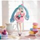 Figura Furyu Hatsune Miku Sweet Sweets Macaroon 21cm