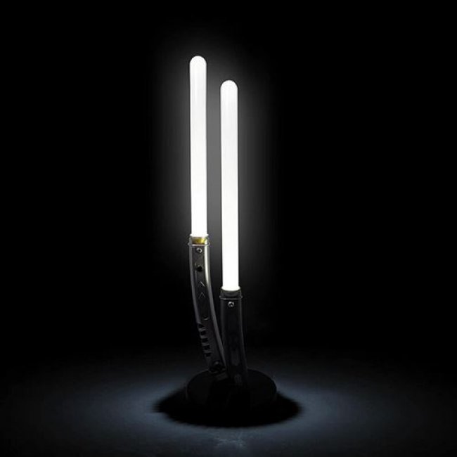 Lámpara Star Wars The Mandalorian Sables láser de Ahsoka Tano 60cm
